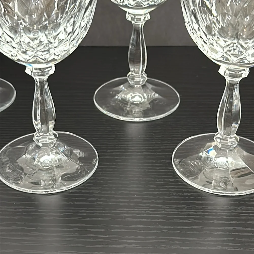 🌹 Schott-Zwiesel Delilah Crystal Wine Glasses Set of 4